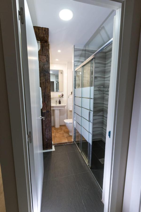 Espacioso Apartamento A Estrenar!! Casco Viejo Bilbao Exteriér fotografie