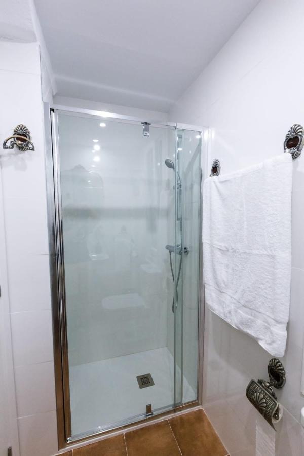 Espacioso Apartamento A Estrenar!! Casco Viejo Bilbao Exteriér fotografie