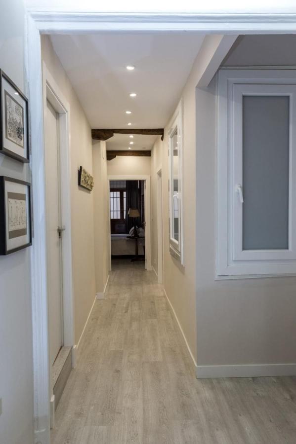 Espacioso Apartamento A Estrenar!! Casco Viejo Bilbao Exteriér fotografie